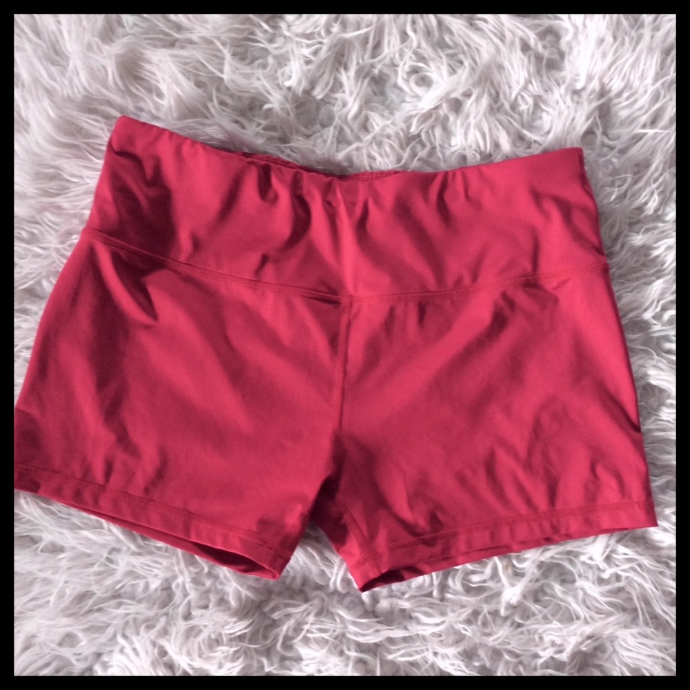Sports Wear Women’s Yoga Shorts
